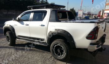 Toyota Hilux'a Uyumlu 2016 Ofroad Dodik Çamurluk Kaplamaları