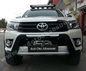 Toyota Hilux'a Uyumlu 2015+ Ön Koruma Bariyeri Oem Stil